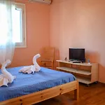 Venetian Seaside Panorama - Asini Sunset Retreat *
