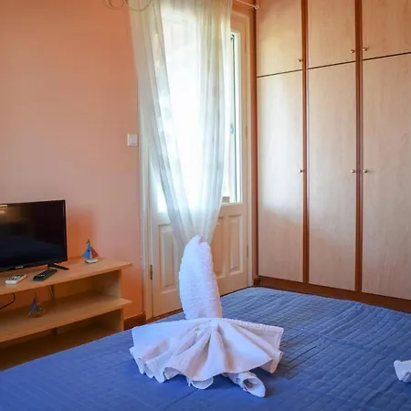 Venetian Seaside Panorama - Asini Sunset Retreat Apartment *